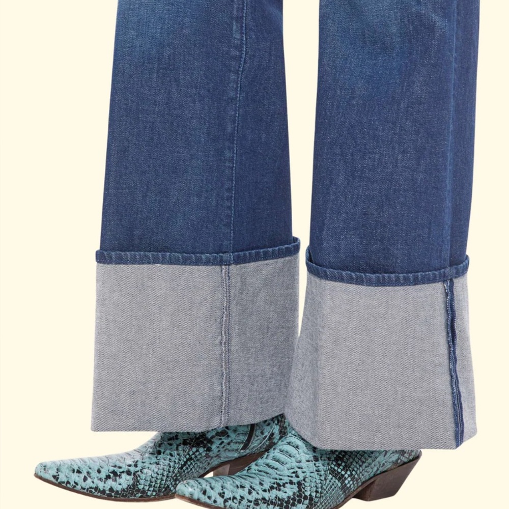 MOTHER Wide-Leg Cuffed Jeans in Medium Blue with Light Cuff - Picture 4 of 11